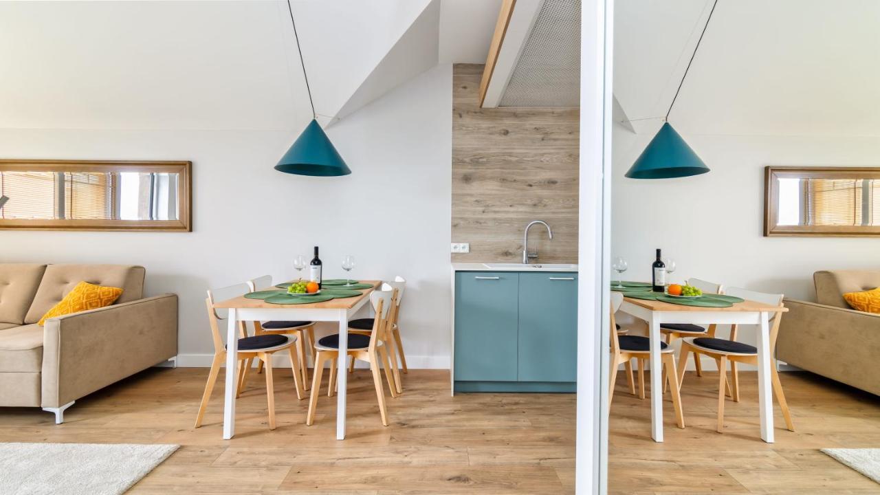 Port Krynica Apartamenty Криница Морска Екстериор снимка