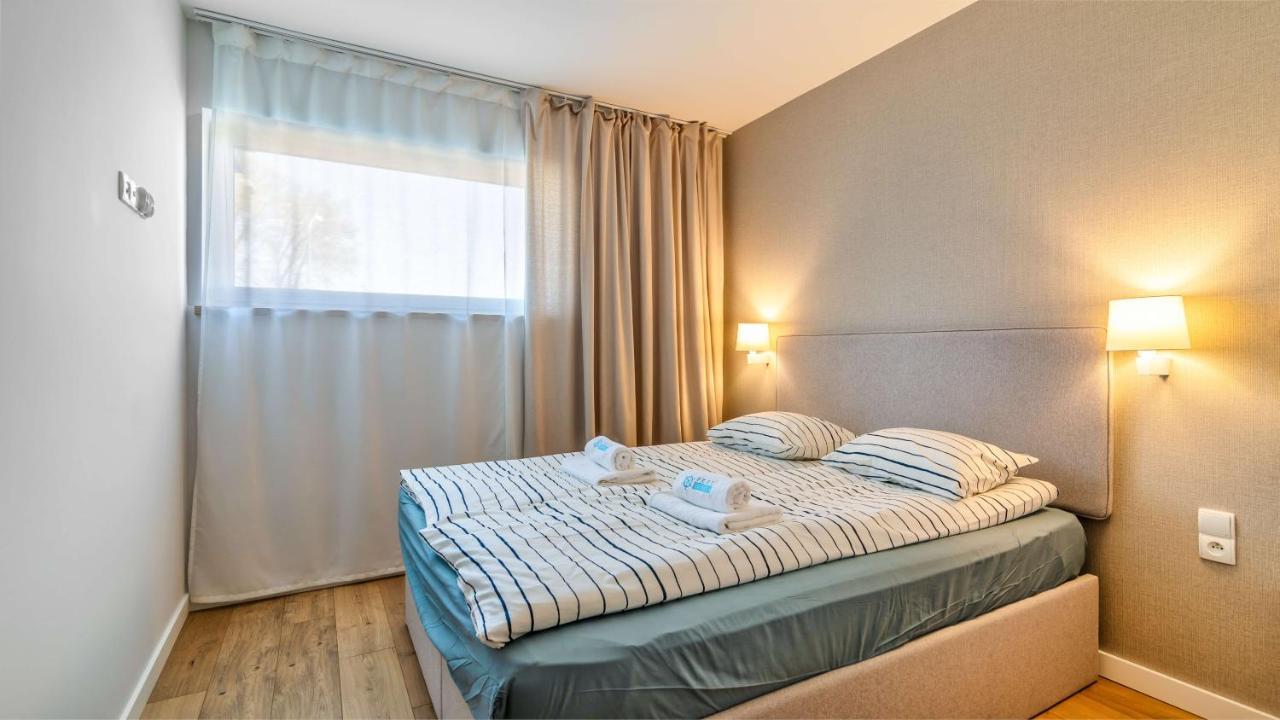 Port Krynica Apartamenty Криница Морска Екстериор снимка