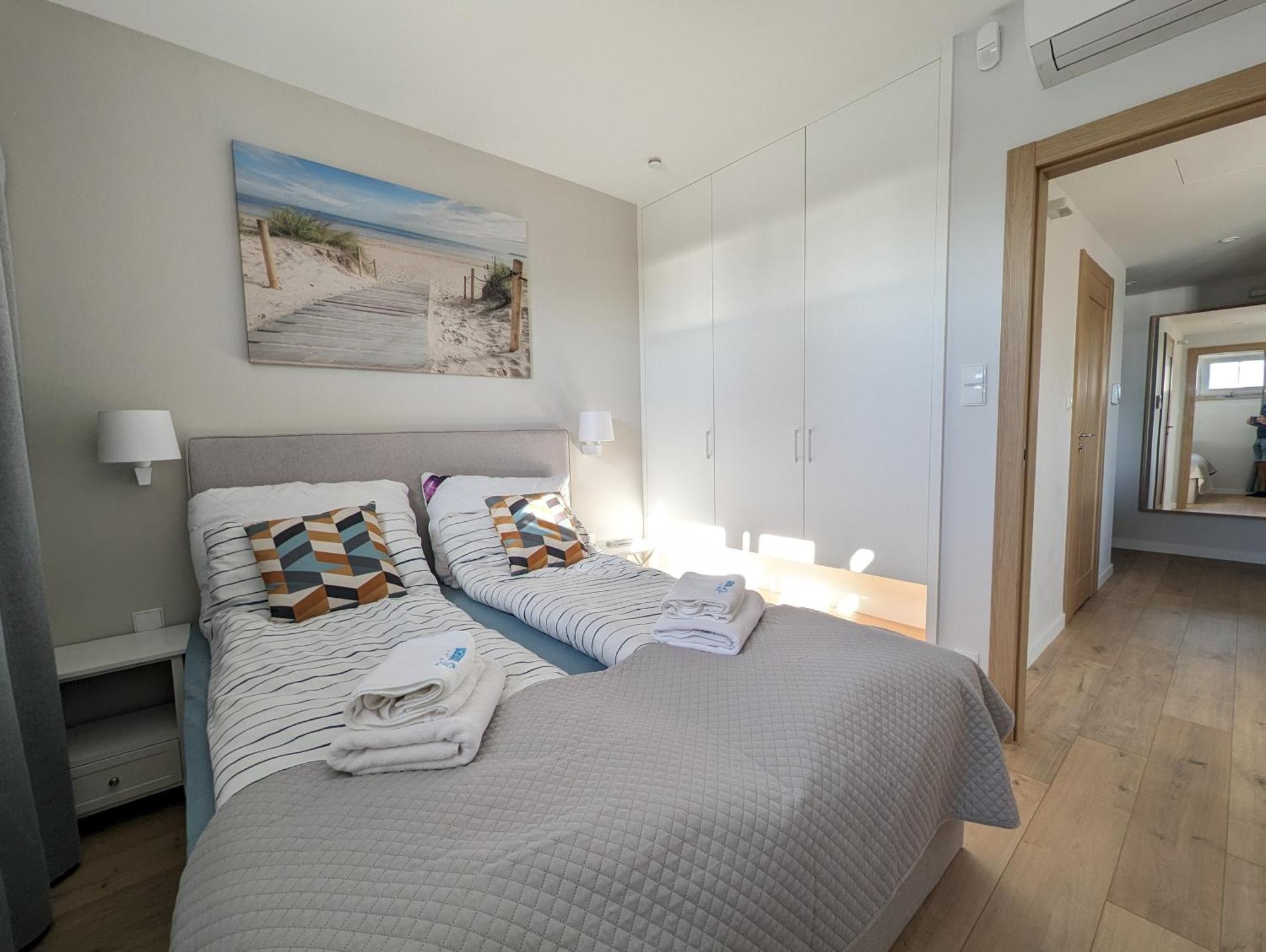 Port Krynica Apartamenty Криница Морска Екстериор снимка